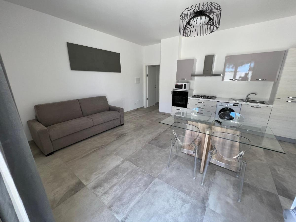Damavi Suite 3 Torre dell'Orso Luaran gambar