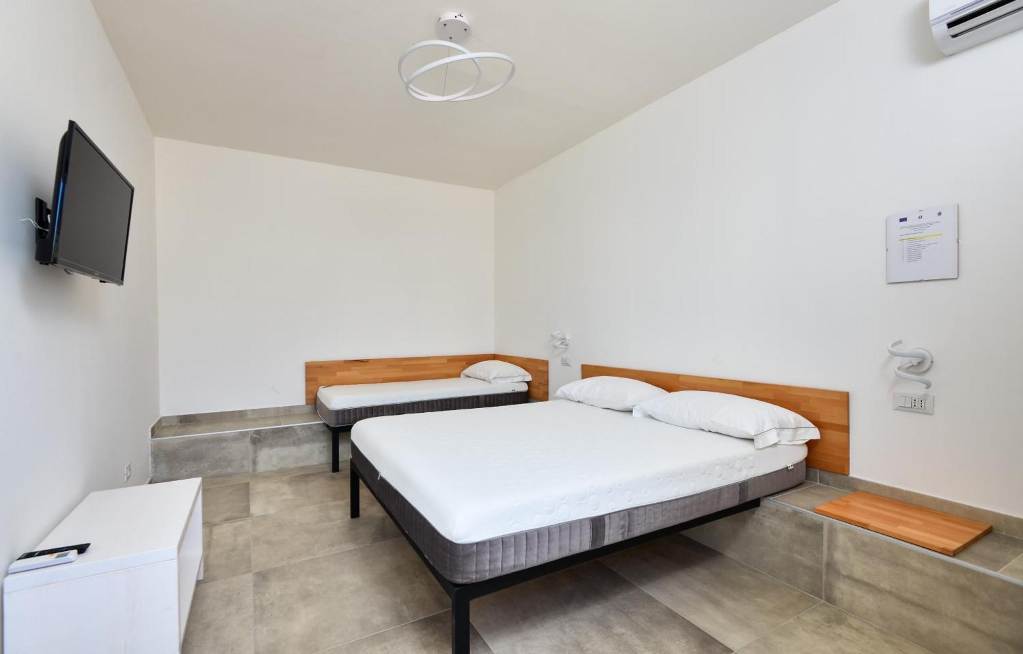 Damavi Suite 3 Torre dell'Orso Luaran gambar