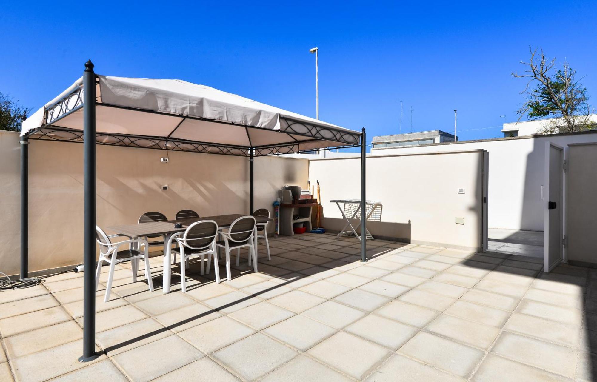 Damavi Suite 3 Torre dell'Orso Luaran gambar