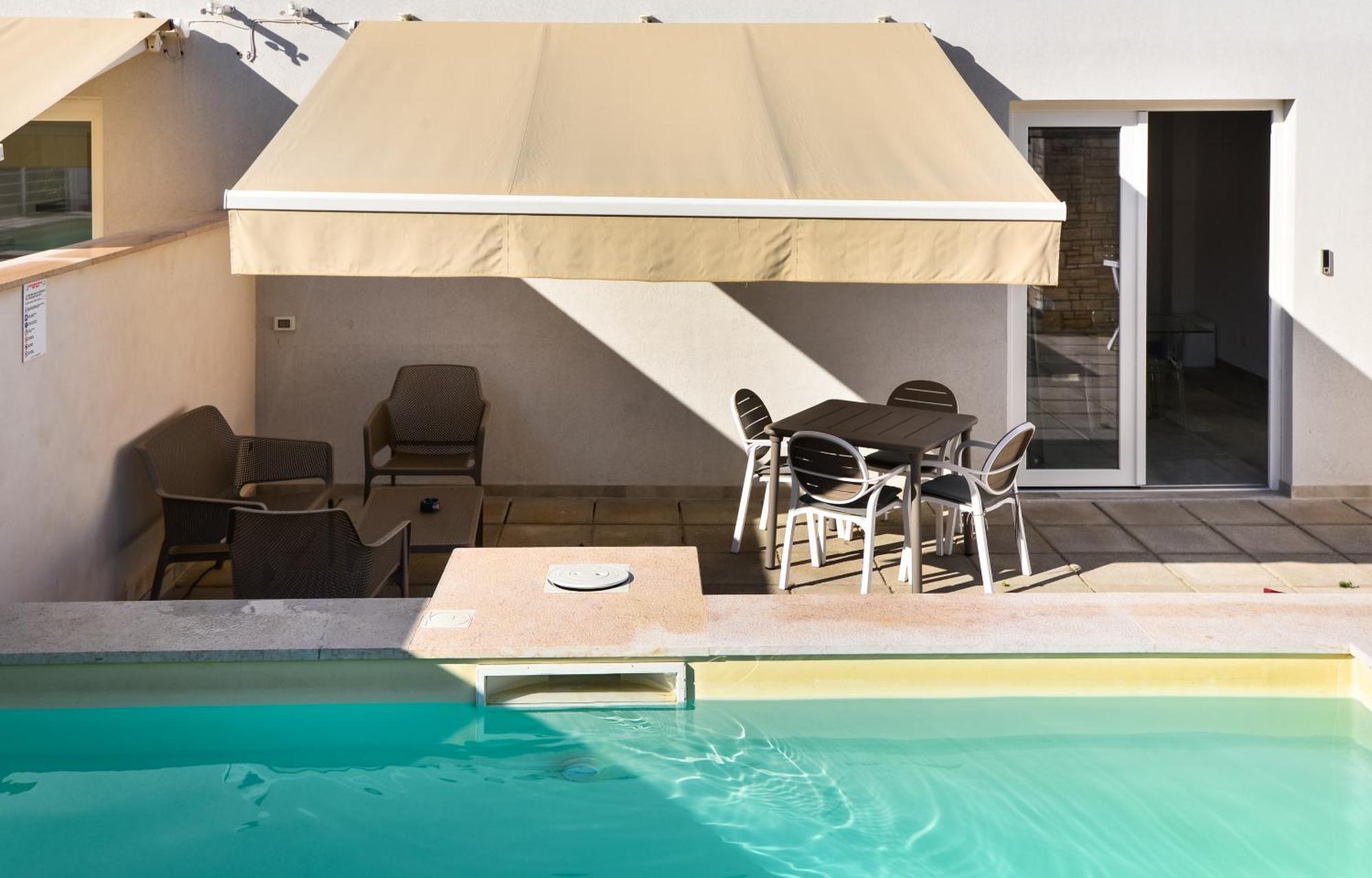 Damavi Suite 3 Torre dell'Orso Luaran gambar