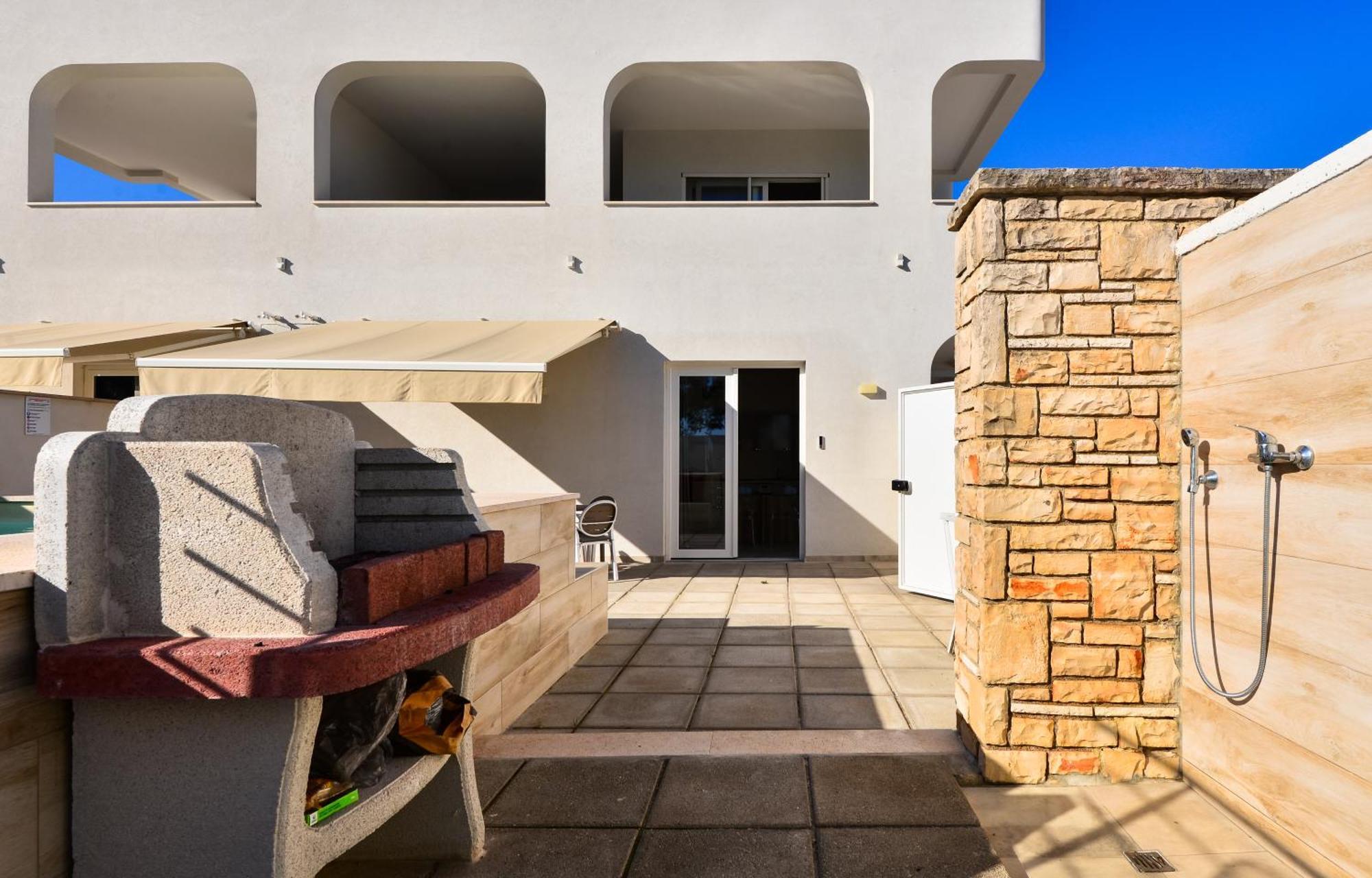 Damavi Suite 3 Torre dell'Orso Luaran gambar