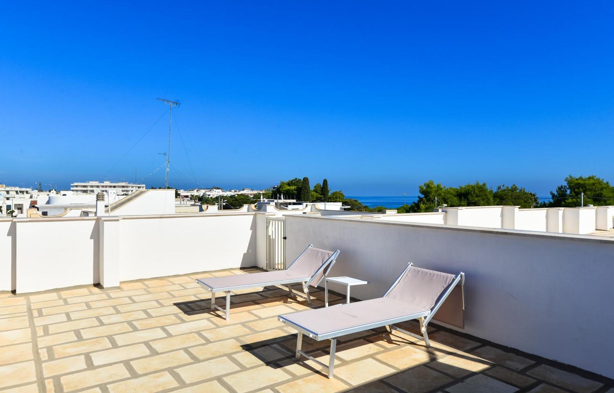 Damavi Suite 3 Torre dell'Orso Luaran gambar