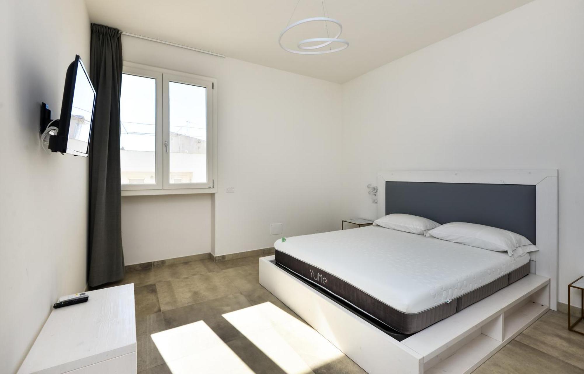 Damavi Suite 3 Torre dell'Orso Luaran gambar